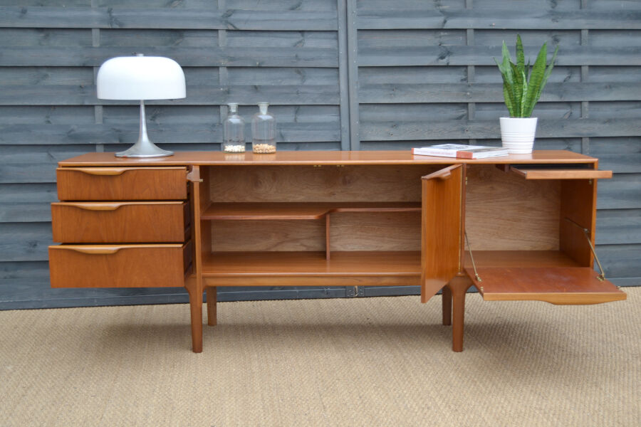 Enfilade en teck par McIntosh