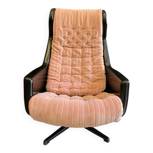 Fauteuil de Alf Svensson - and