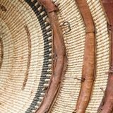 Lot de 3 chapeaux de paille et cuir, peuple Peul, Mali