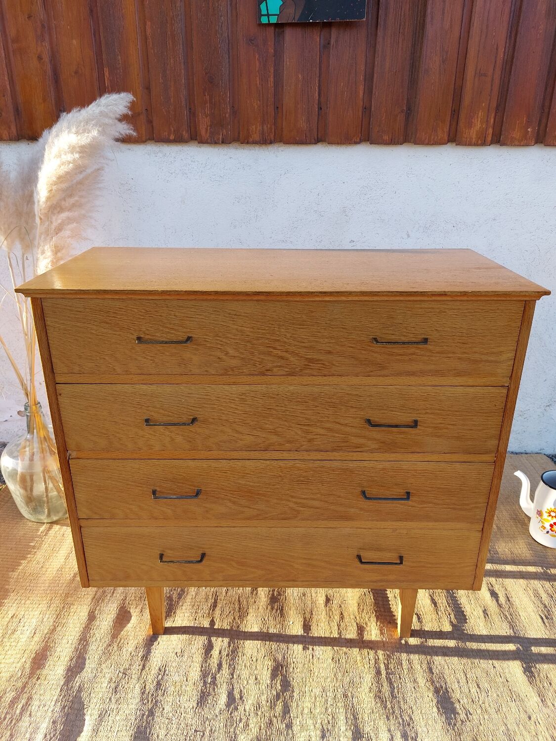 Solid wood chest of drawers