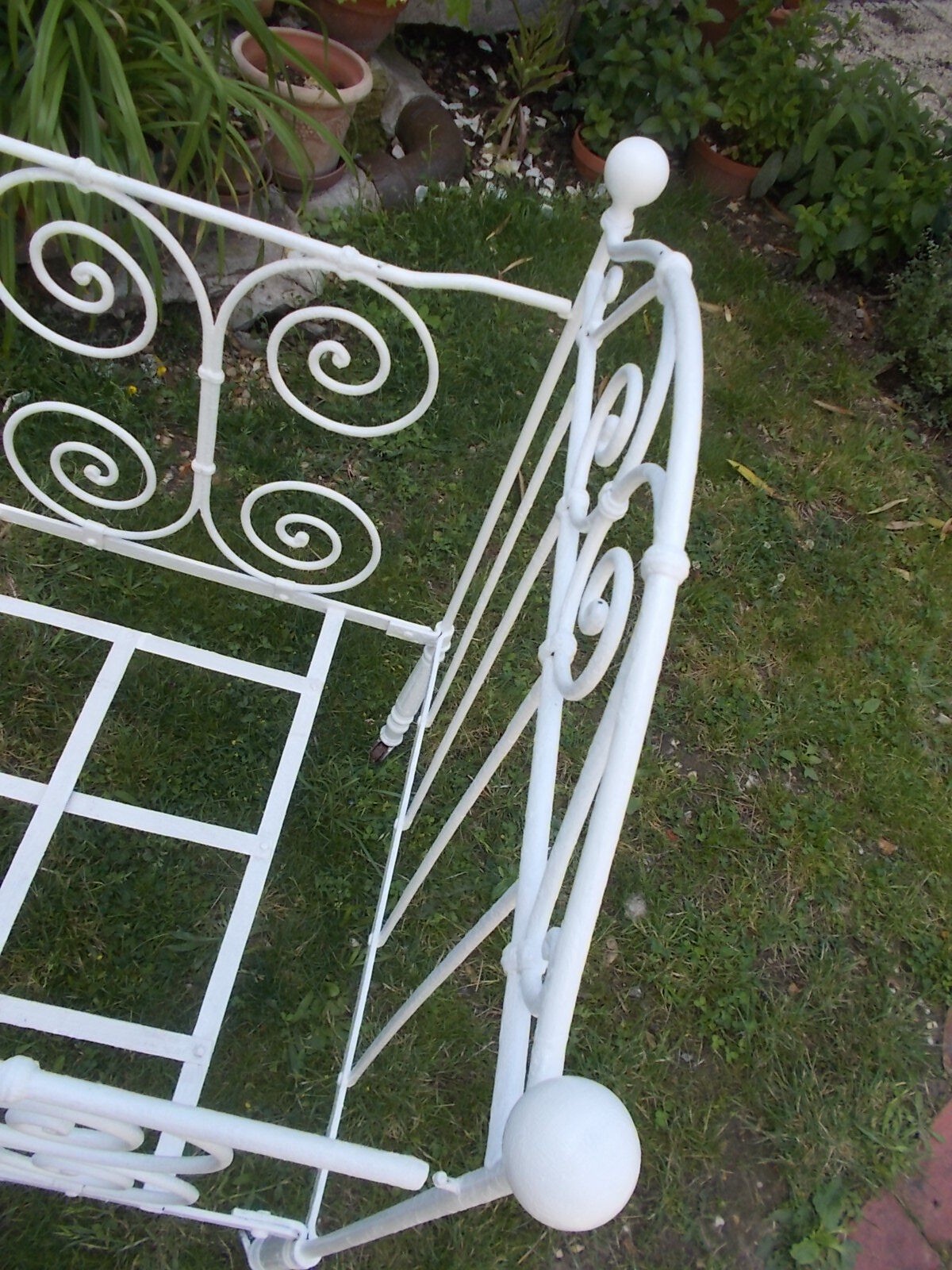 Wrought iron bed