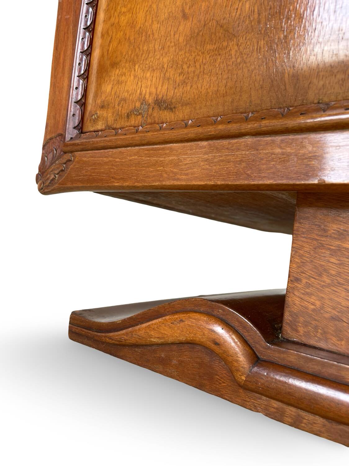 An art deco Italian chest of drawers, Italy 1950s