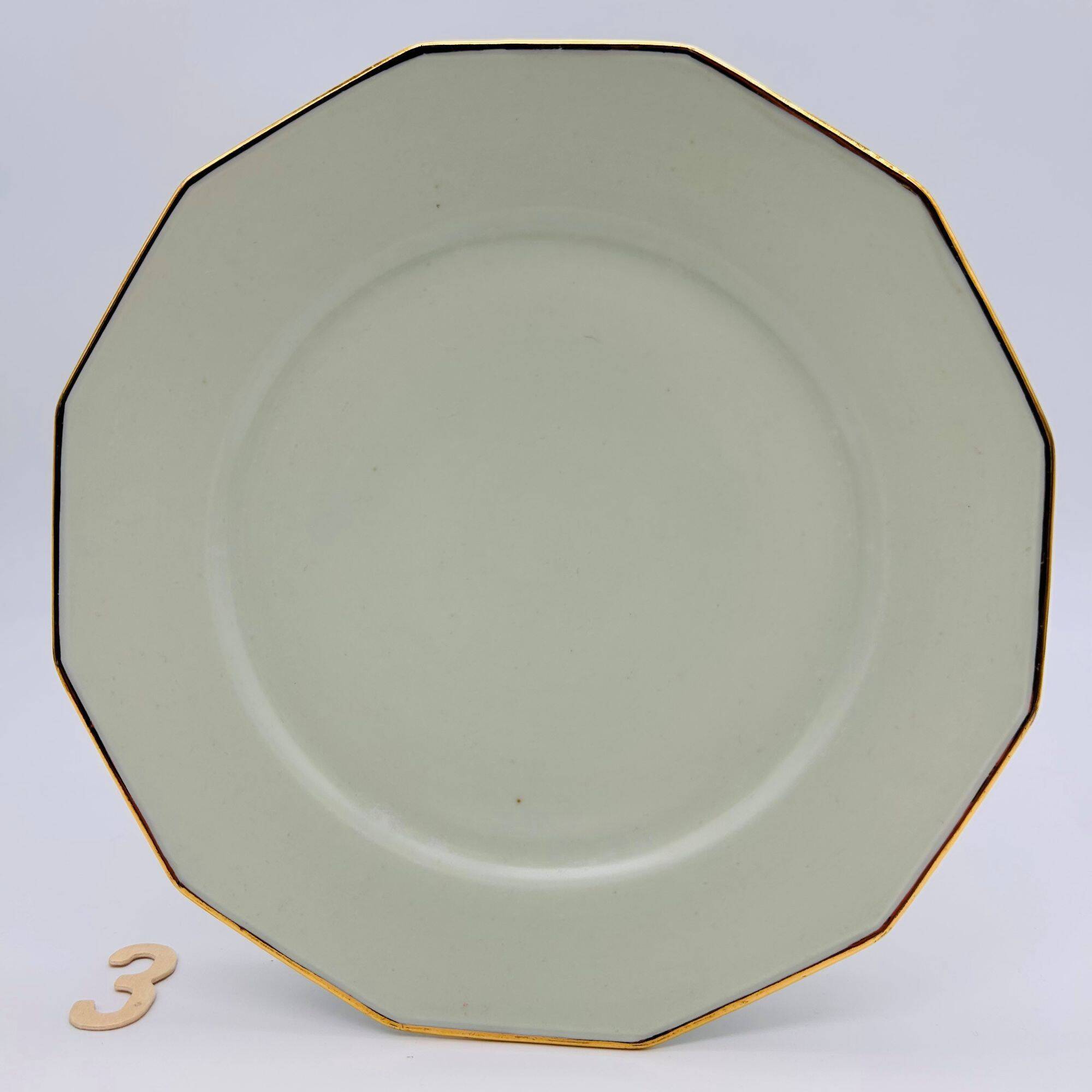 Limoges - M. Mandavy. 6 octagonal flat plates.