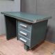 Bureau industriel en métal