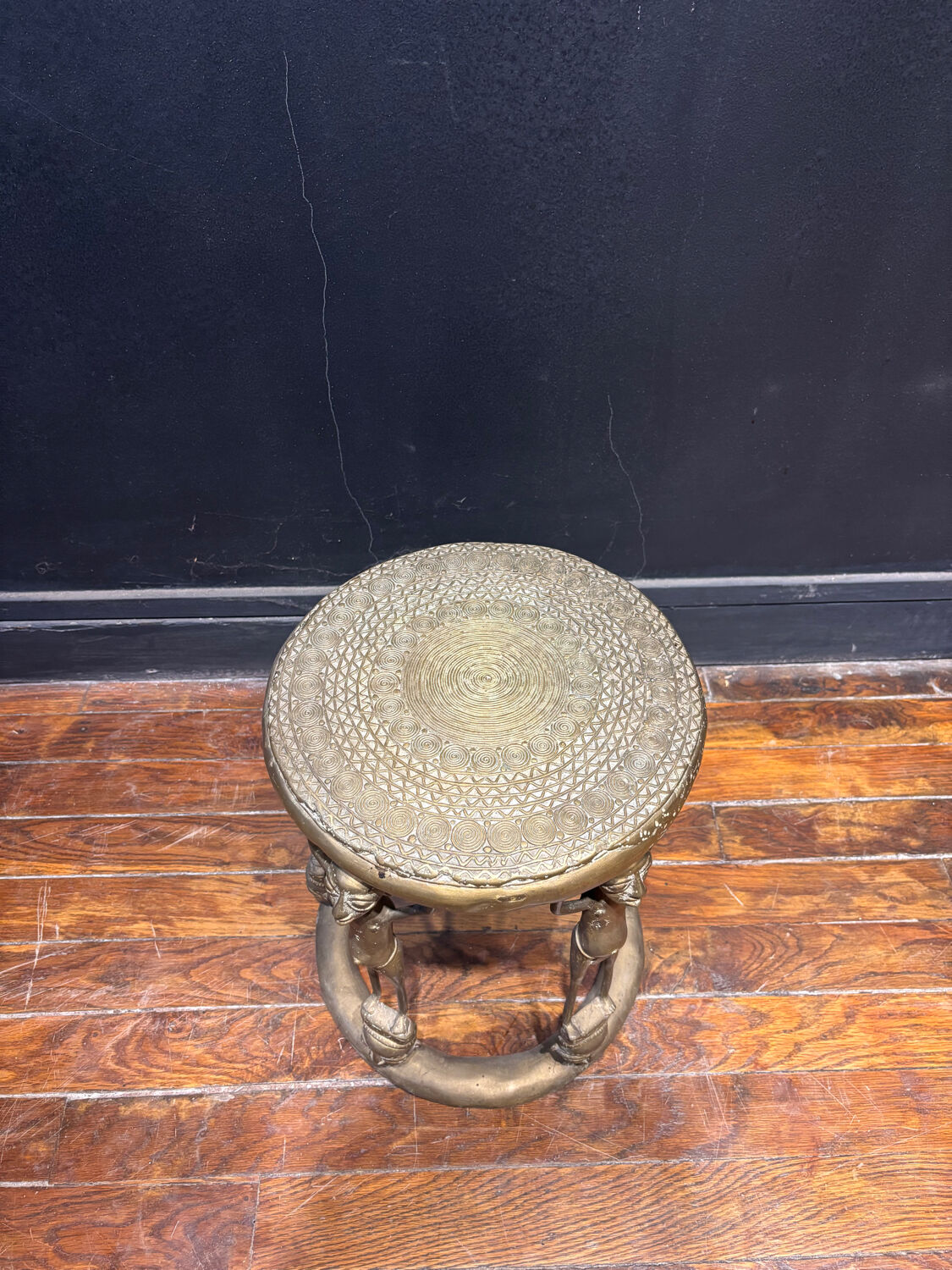 African bronze stool – anthropomorphic figures – tribal art