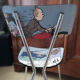 Chaise vintage formica revisité textile imprimé bd