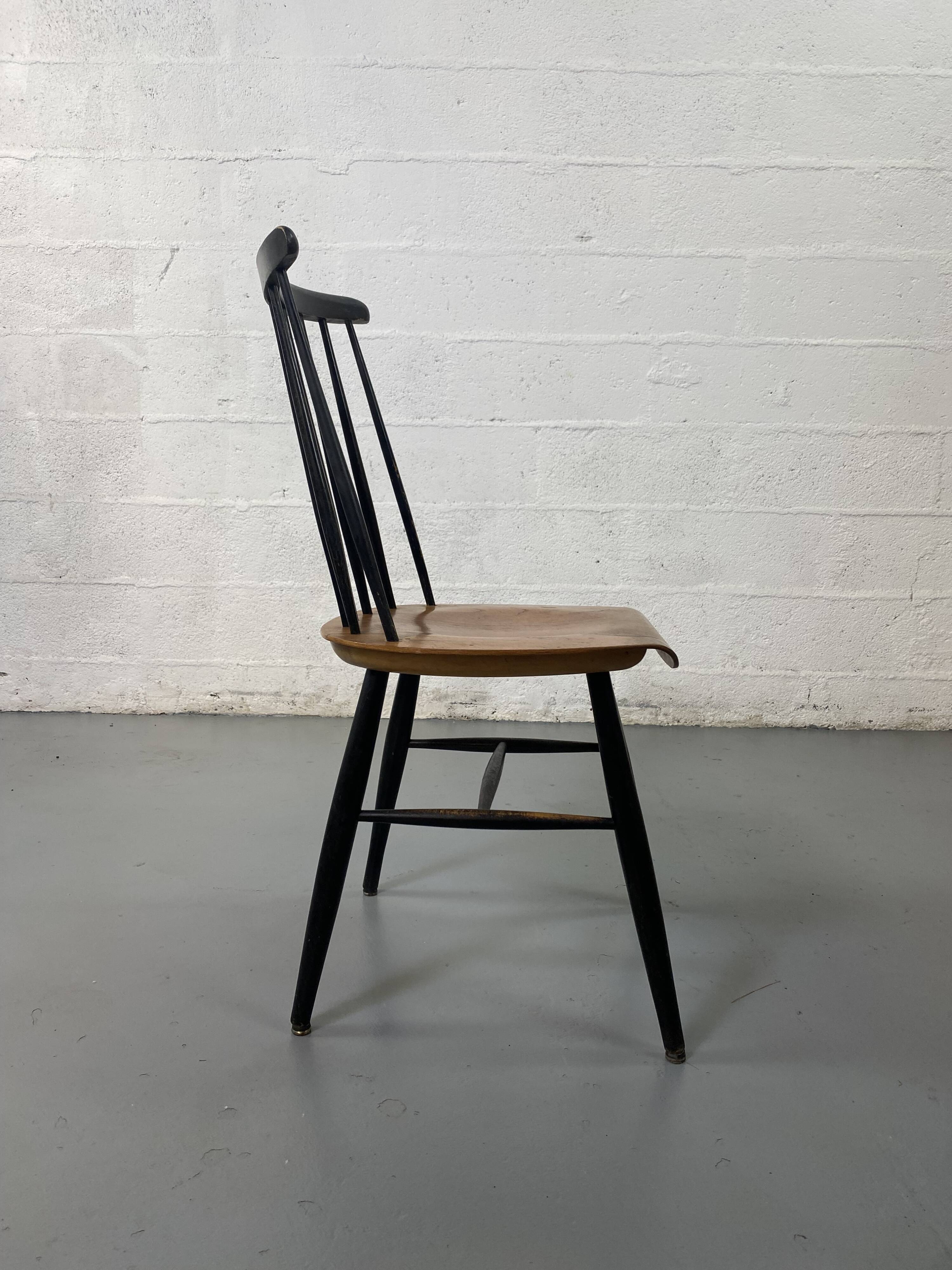 Chaise Fanett attribuée à Ilmari Tapiovaara