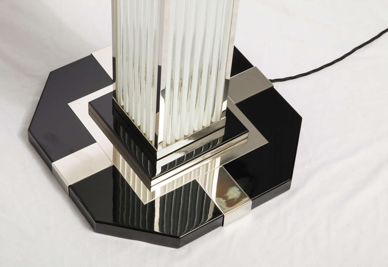 Paire de lampadaires art-déco