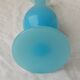 Vase bleu opaline