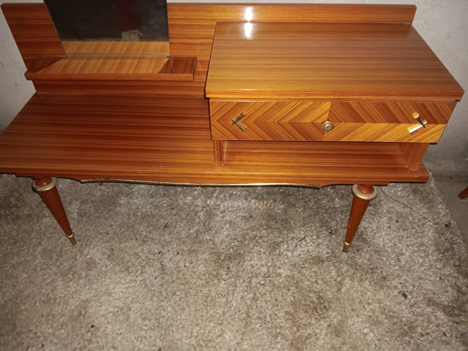 Vintage dressing table