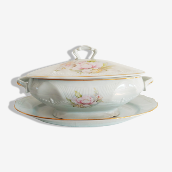 Soupière et son plat en porcelaine de Limoges