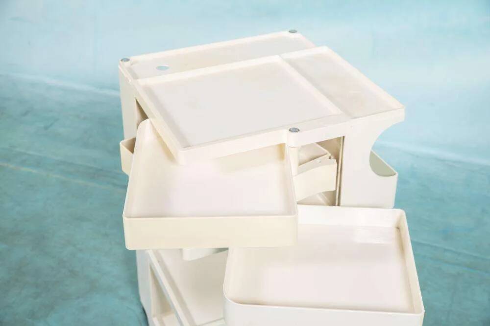 Space Age storage trolley by Joe Colombo from the 70s, Bobi trolley.