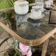 Serving table