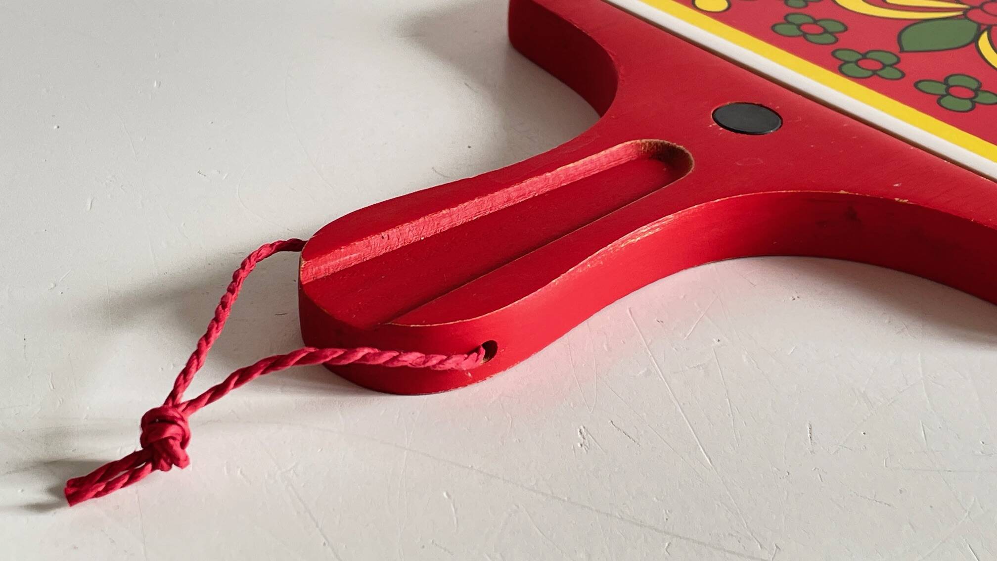 Vintage Red Plate Mat