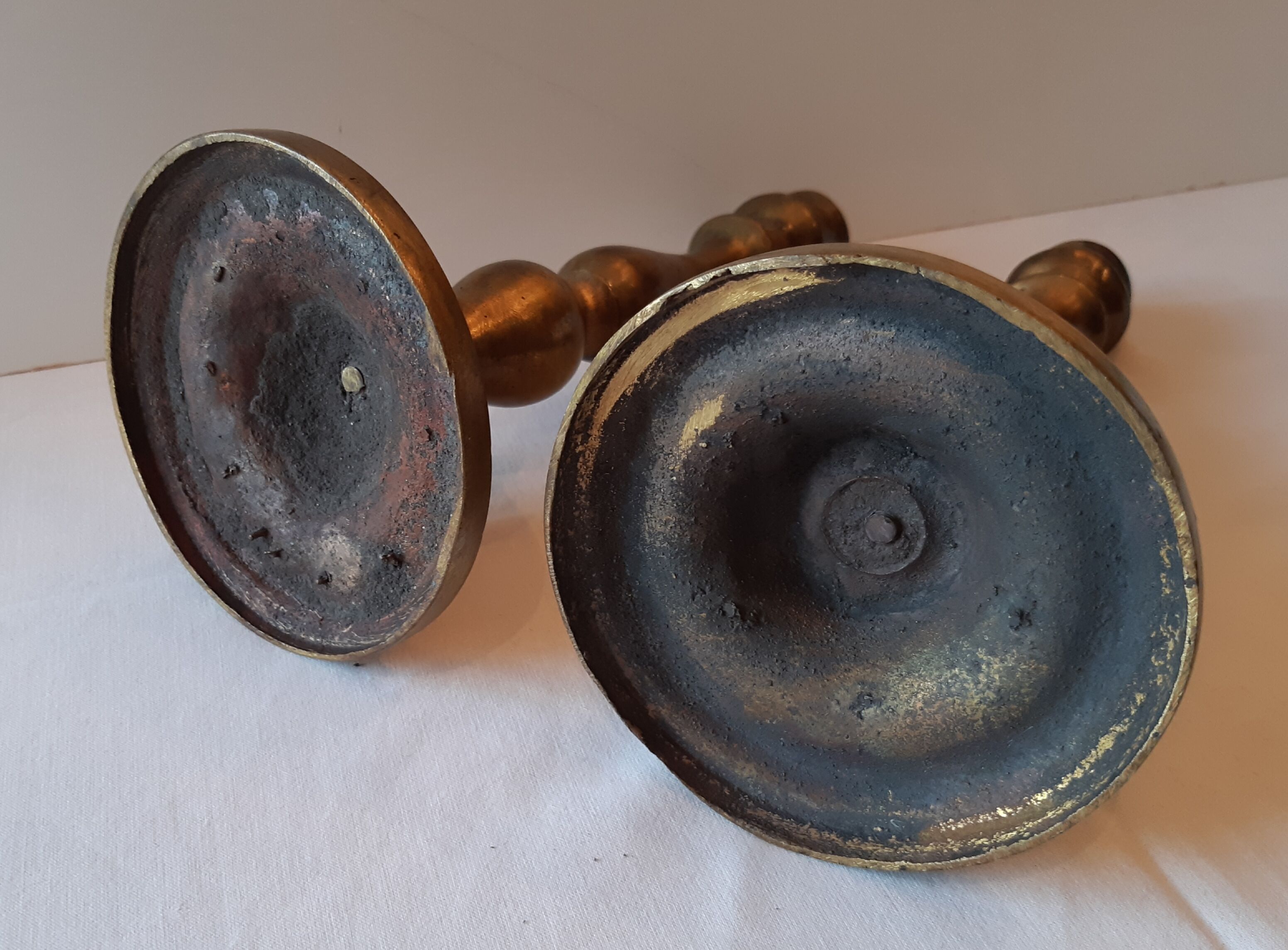 Lot of 2 old bronze candlesticks