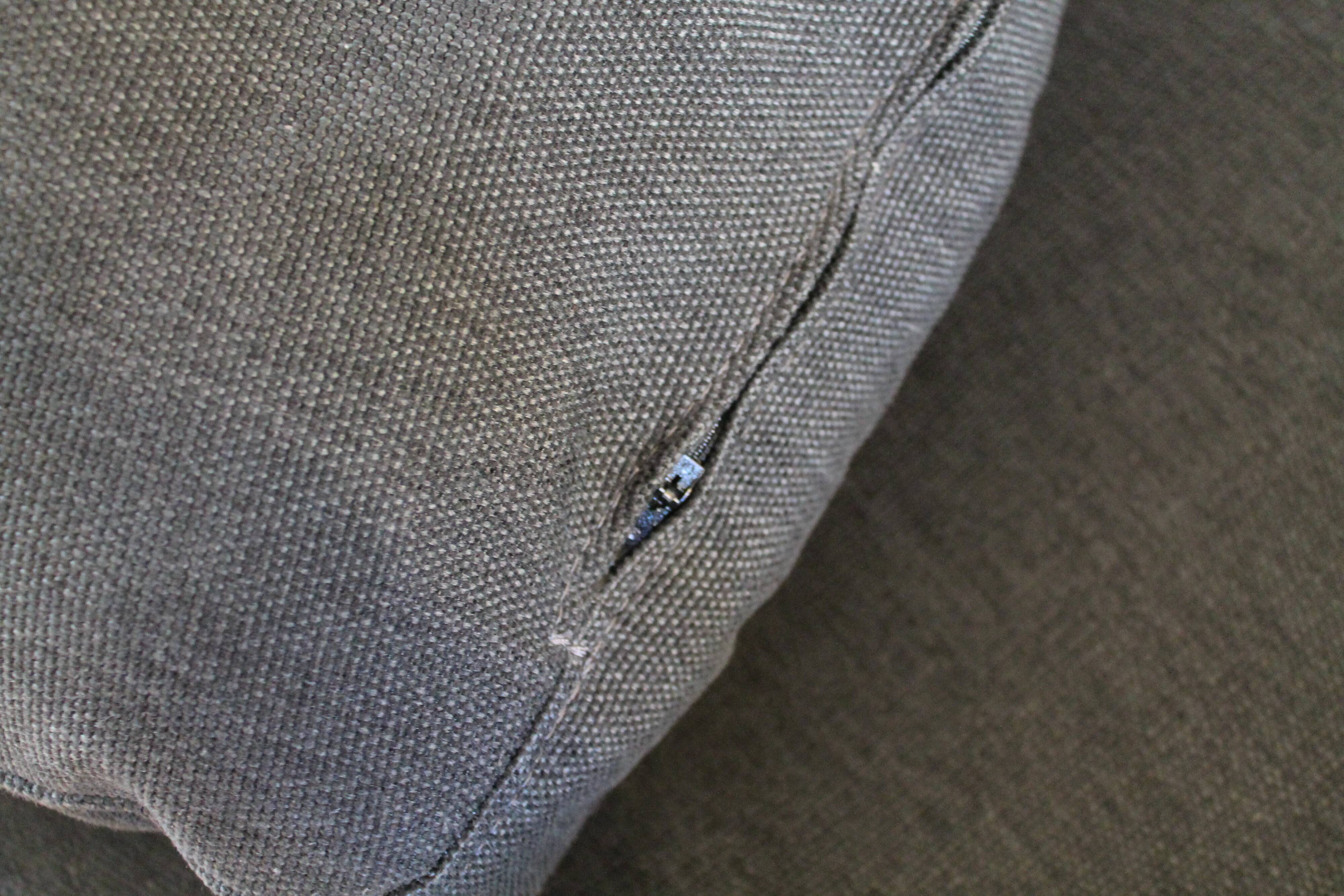 Cassina Toot Sofa Piero Lissoni