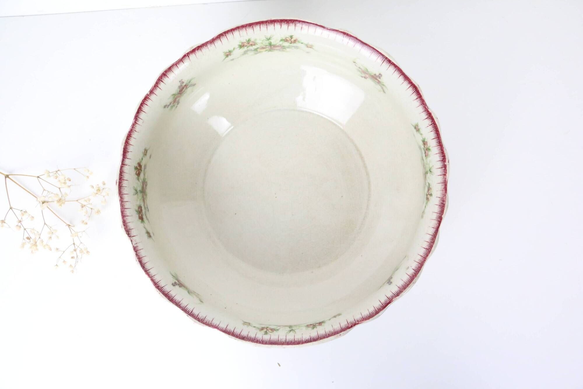 Earthenware salad bowl, Saint Amand & Hamage earthenware factory, Floreal pattern, French manufacturer