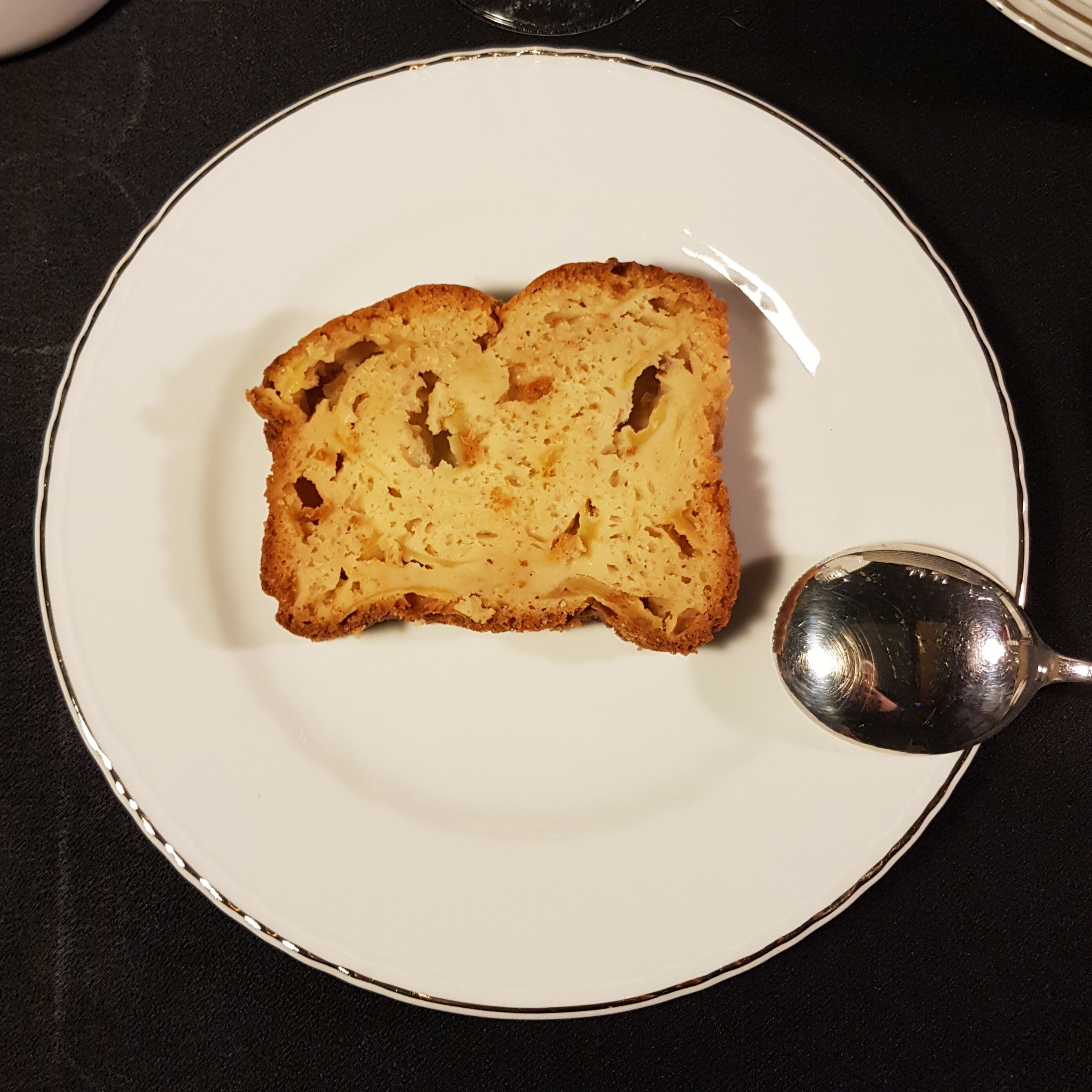 9 Porcelain dessert plates