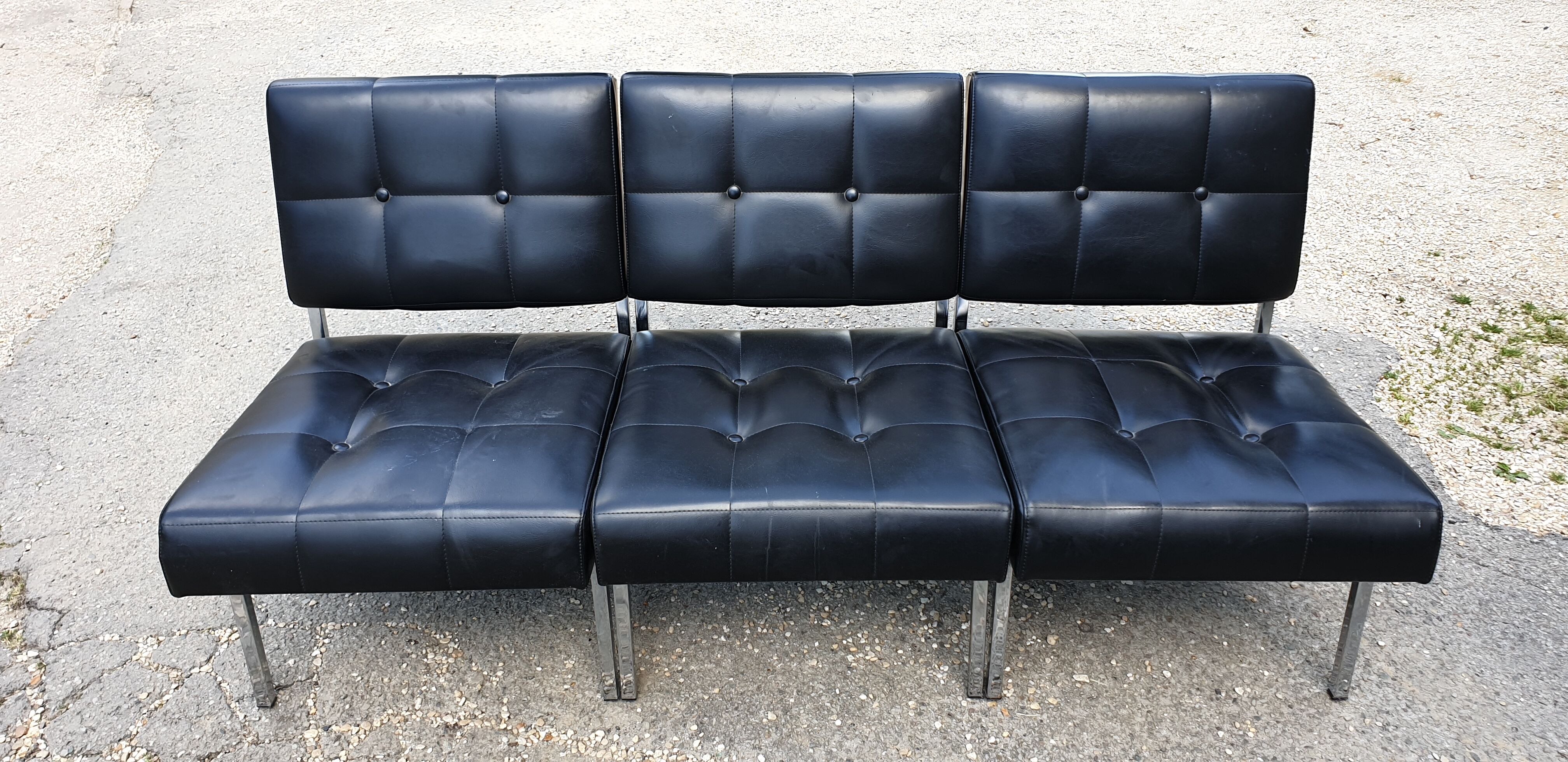 Armchairs 'capiton' black