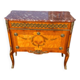Commode en marqueterie de style Gustavien suédois du milieu du 20e siècle avec marbre