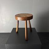 Tabouret de ferme rustique français massif de style brutaliste des années 1950