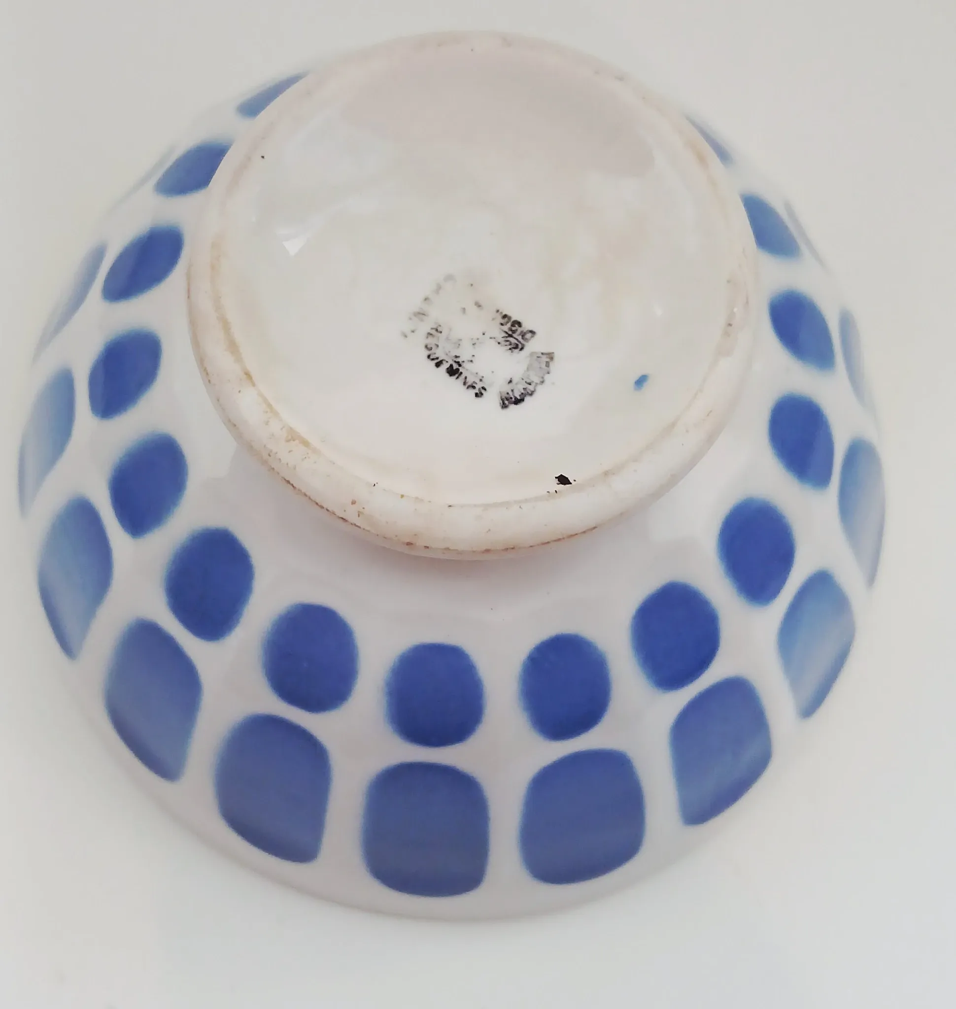 Old DIGOIN faceted blue bowl from the 1950s.