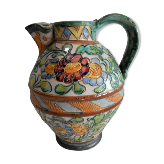 Italian pitcher