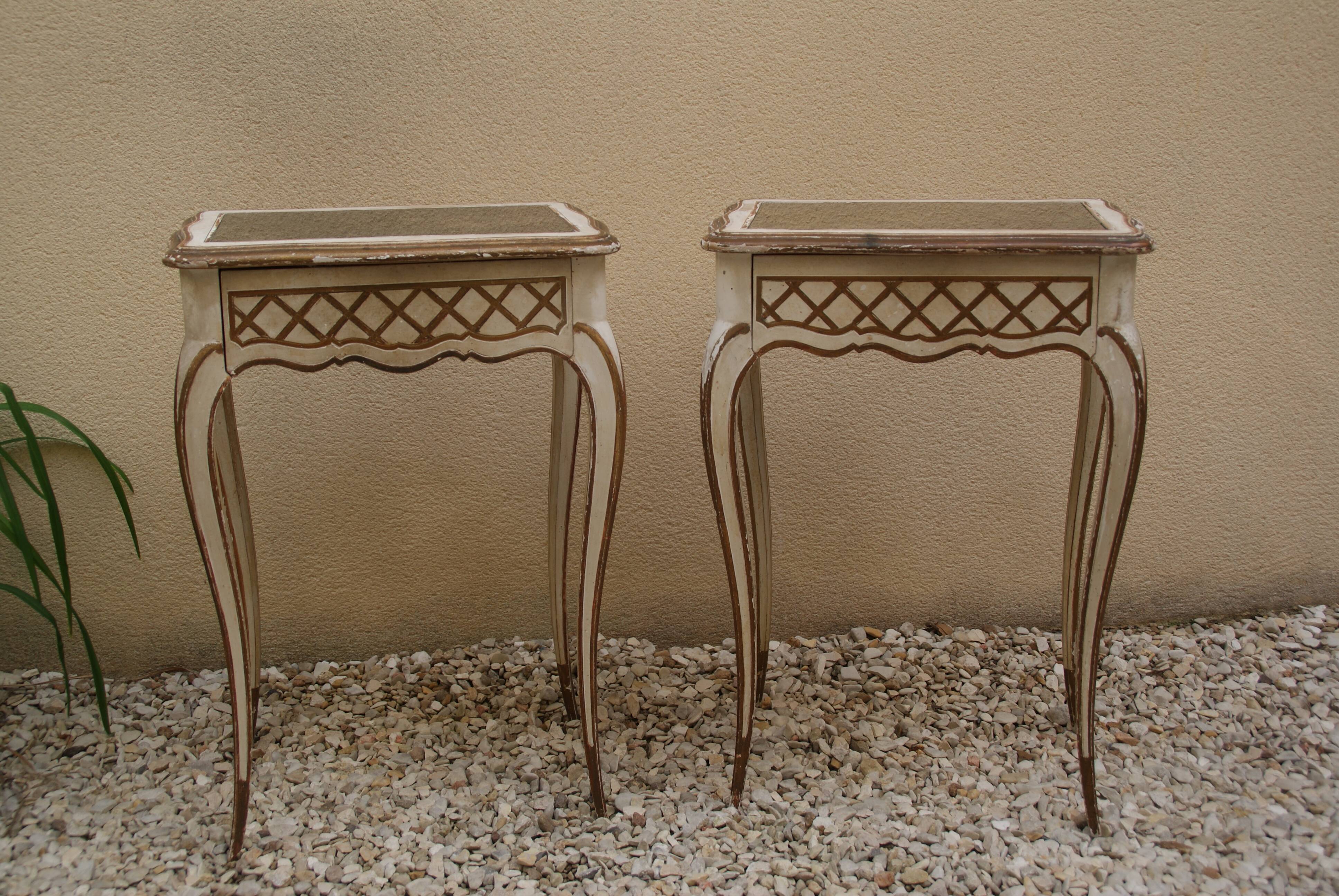 Pair of small tables 1900 in Louis xv style