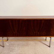 Small enfilade, 142 cm long, with 2 doors in rosewood.