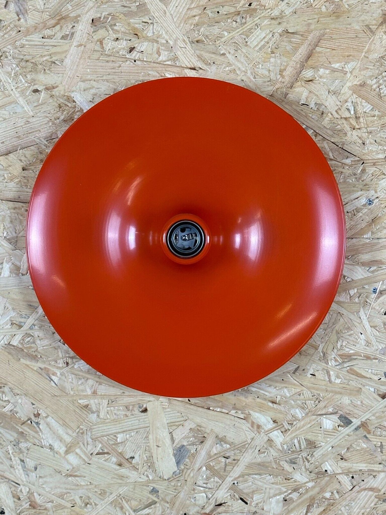Applique murale Teka Orange Space Age design aluminium métal