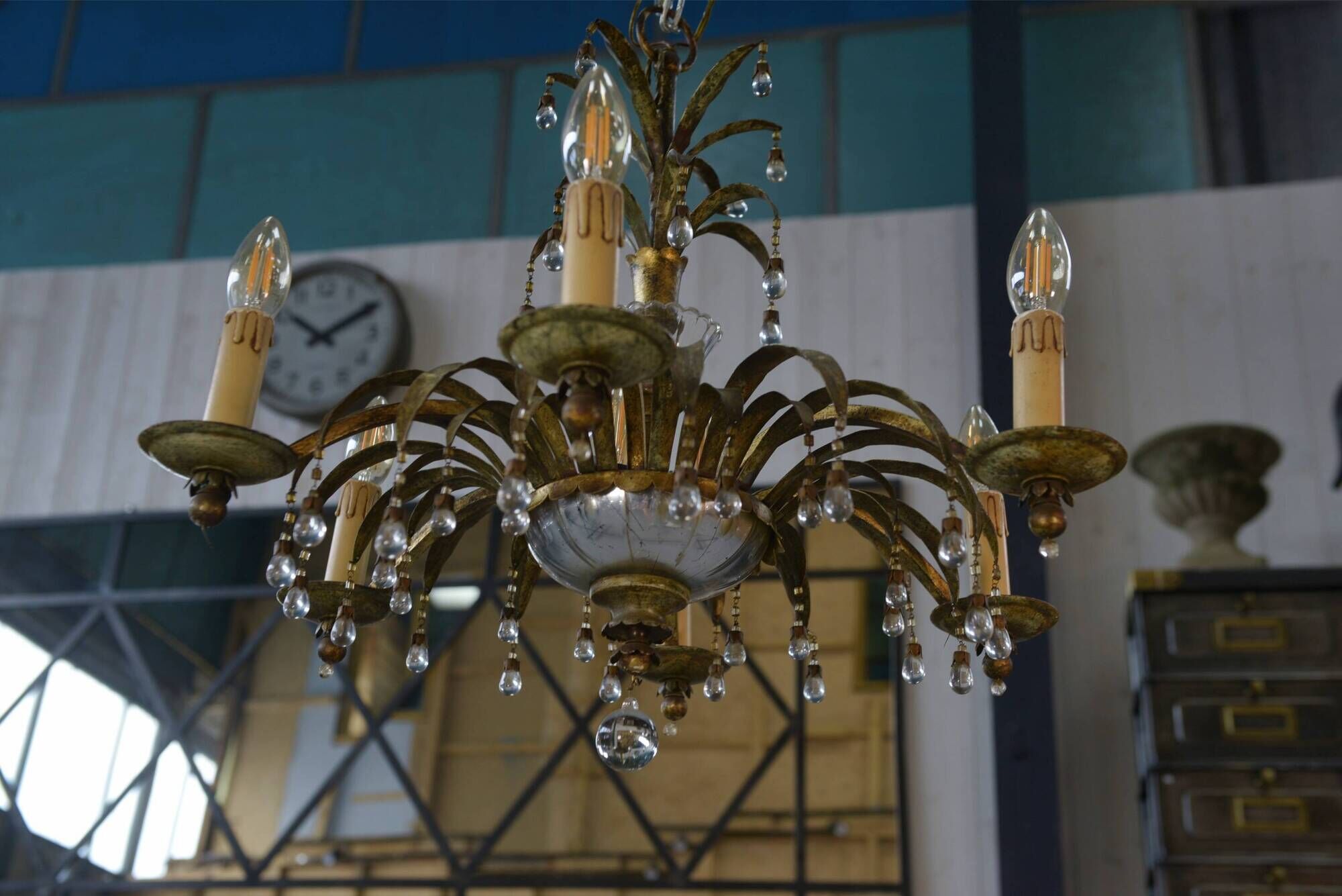 Metal suspension with pendants attributed to Maison Jansen 1970s.