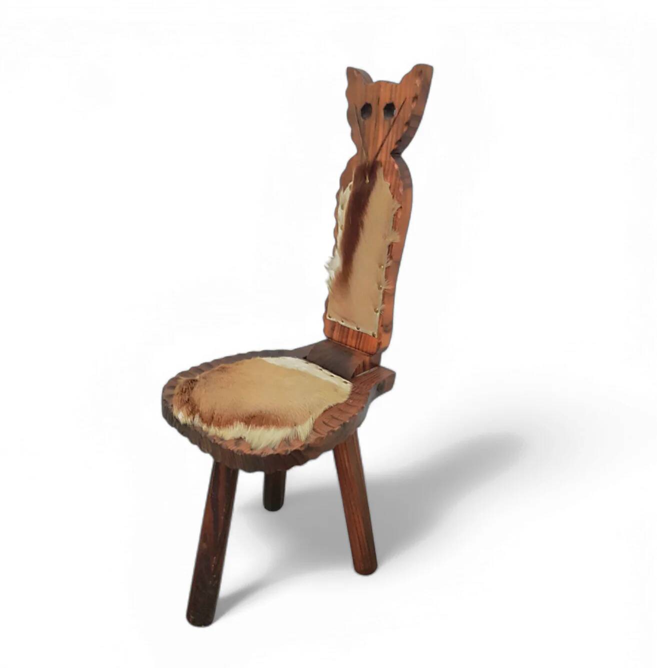 Brutalist cowhide cat tripod chairs / labeled made in Spain foldable backrest 1960s