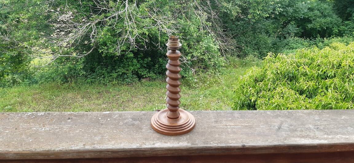 Art Deco turned wood lamp