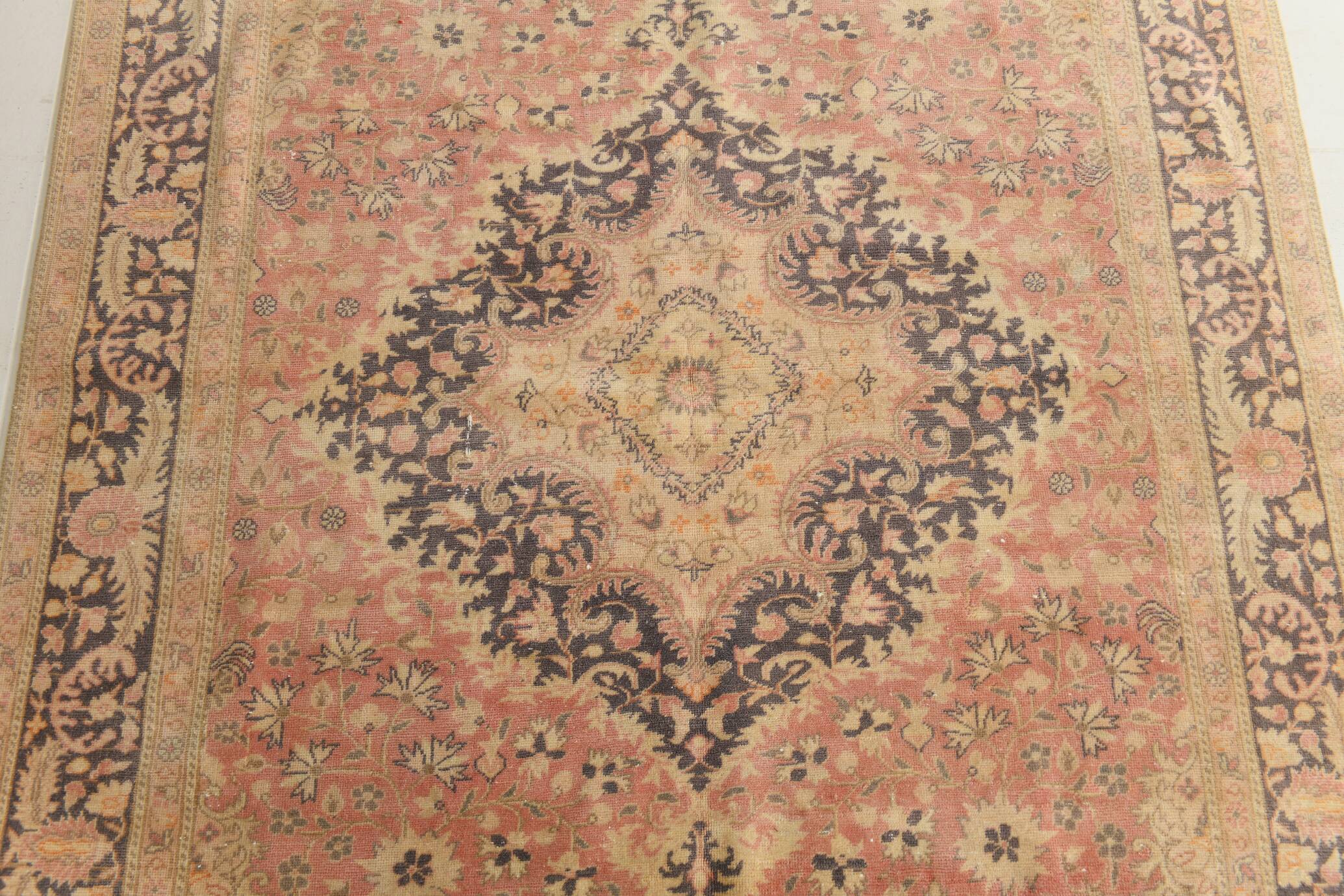Vintage Pale Red & Pink Persian Rug, 144x216Cm