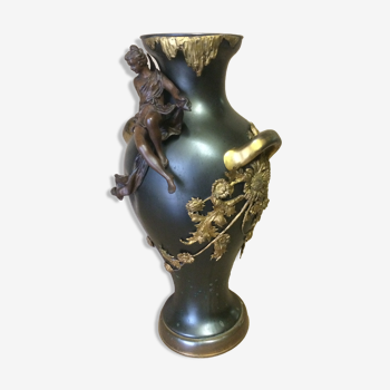 Large Art Nouveau vase in patinated and gilded metal period 1880 1900