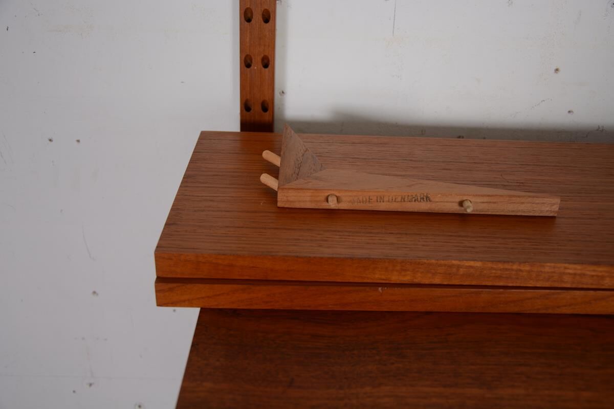 Vintage modular wall system by Poul Cadovius