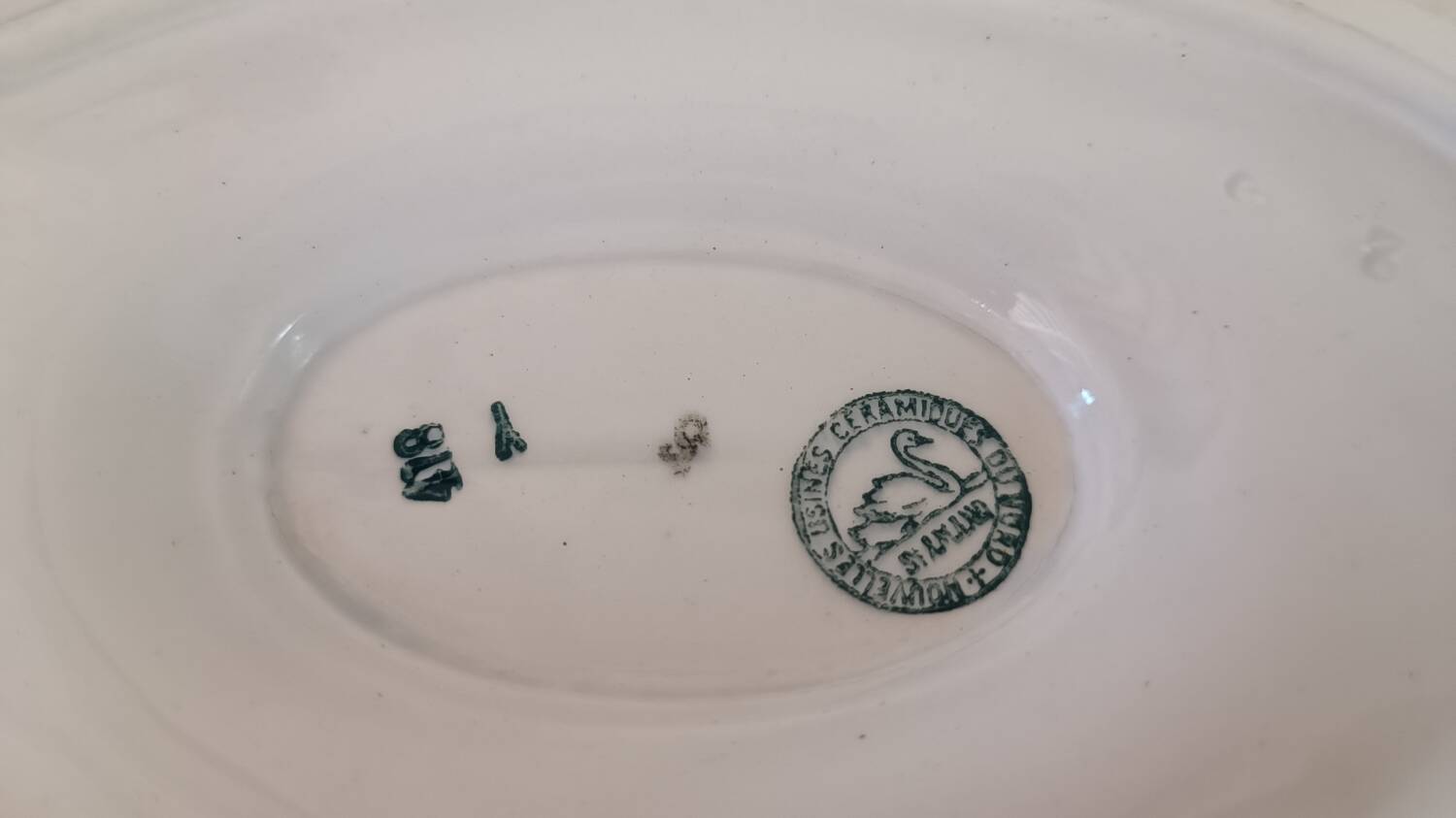 Ravioli and gravy boat Saint Amand iron earth