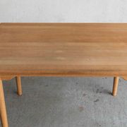 Dining table by Brødrene Andersen Mobelsnedkeri