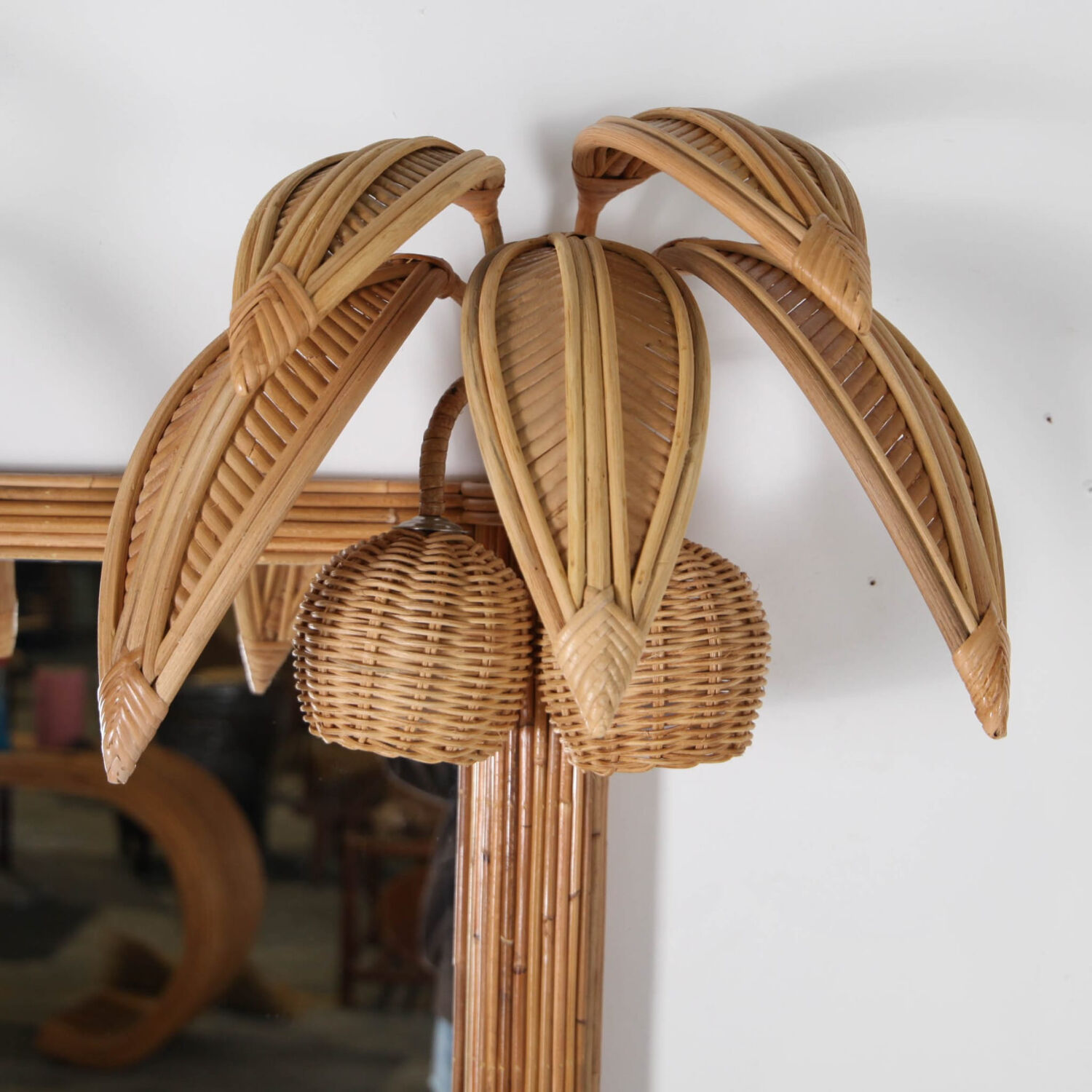 Lighted mirror in rattan 100x80cm