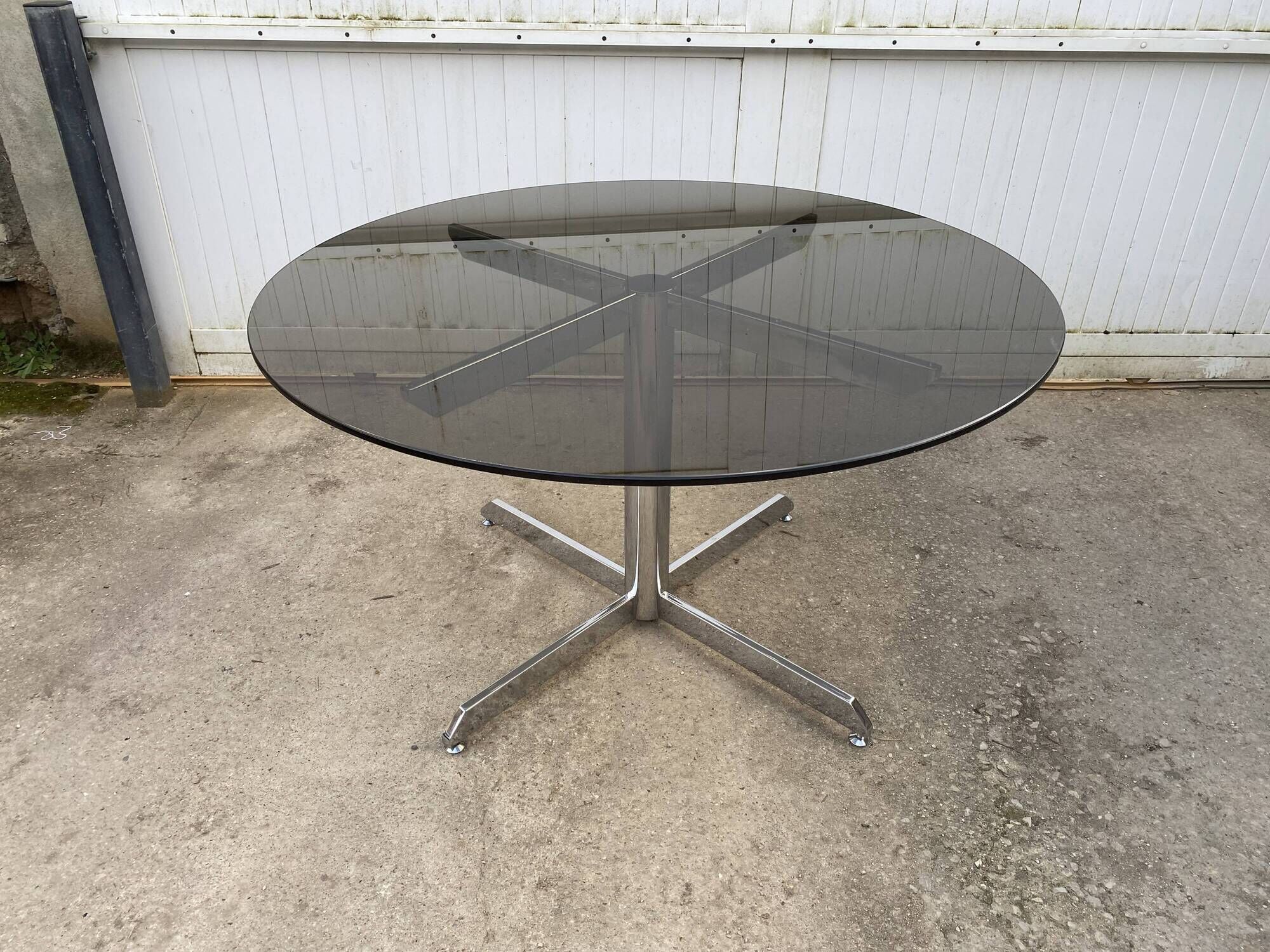 Smoked glass round table chrome Florence Knoll Roche Bobois an70