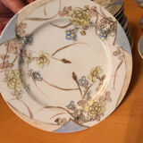 Service en porcelaine 26 pièces