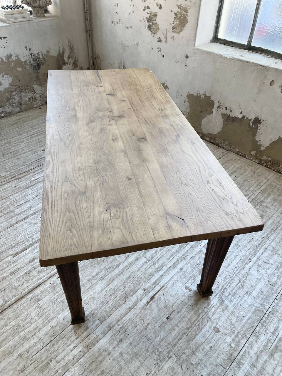 Solid oak farmhouse table 185cm