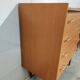 Commode vintage pieds fuseau