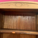 Cabinet with bevelled mirror