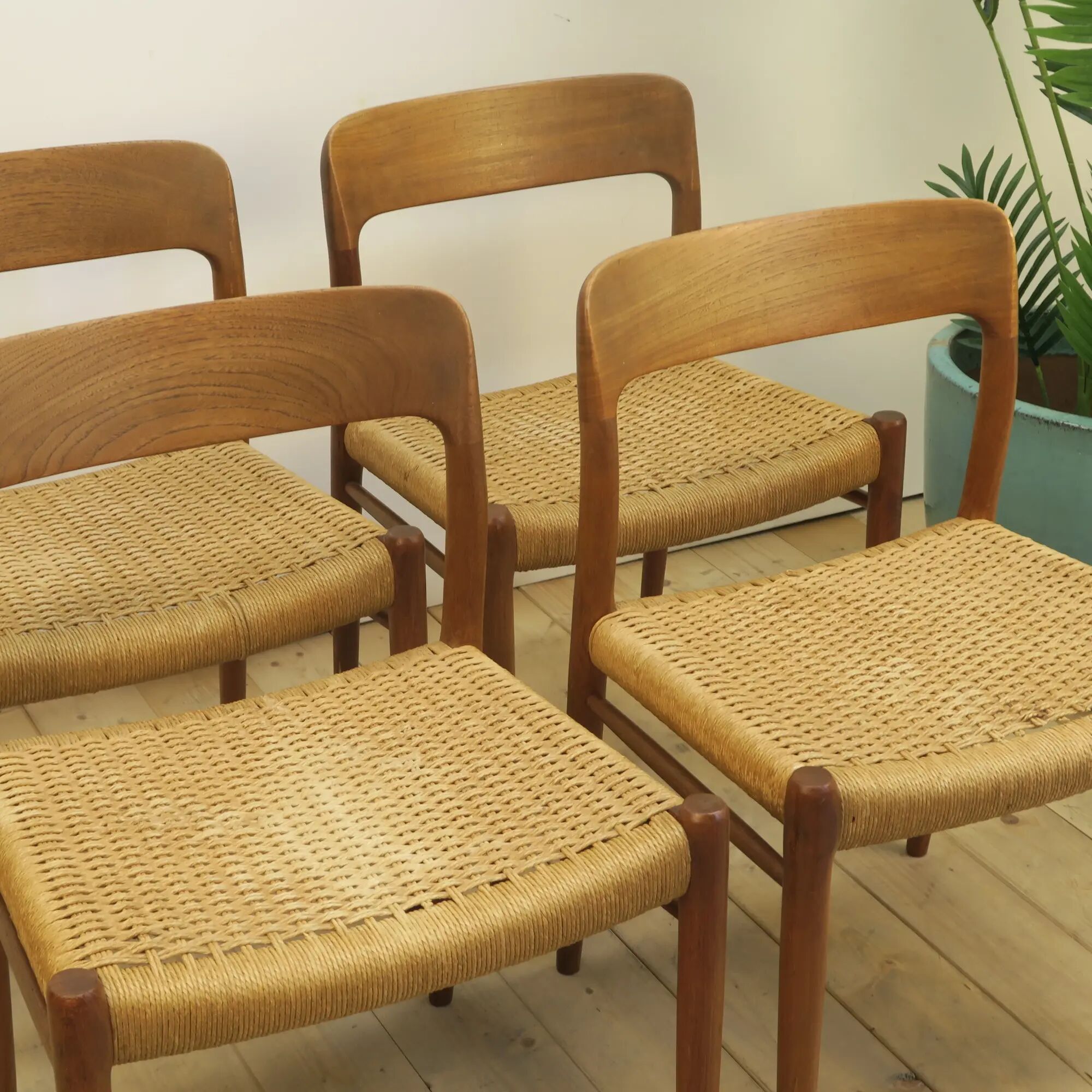 Set of 4 chairs model 75 by Otto Møller, Denmark 1960