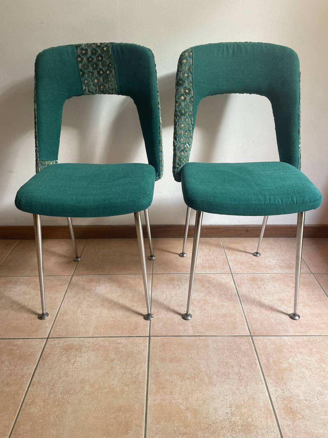 Pair of vintage conference chairs