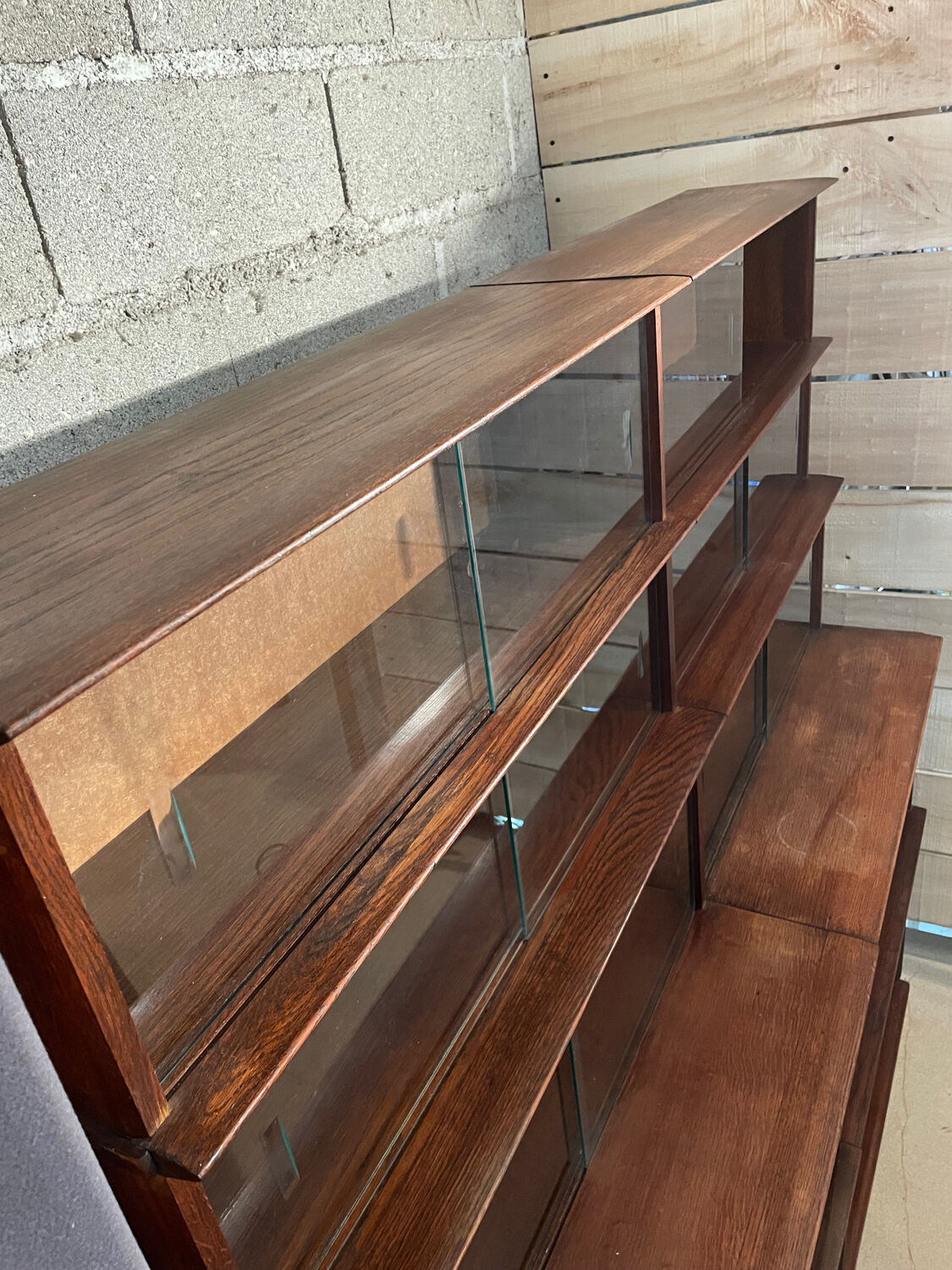 Vintage Oscar bookcase from the 1950s