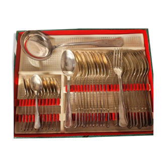 Silver housewife