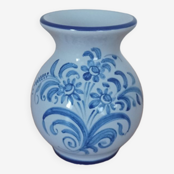 Miniature vase