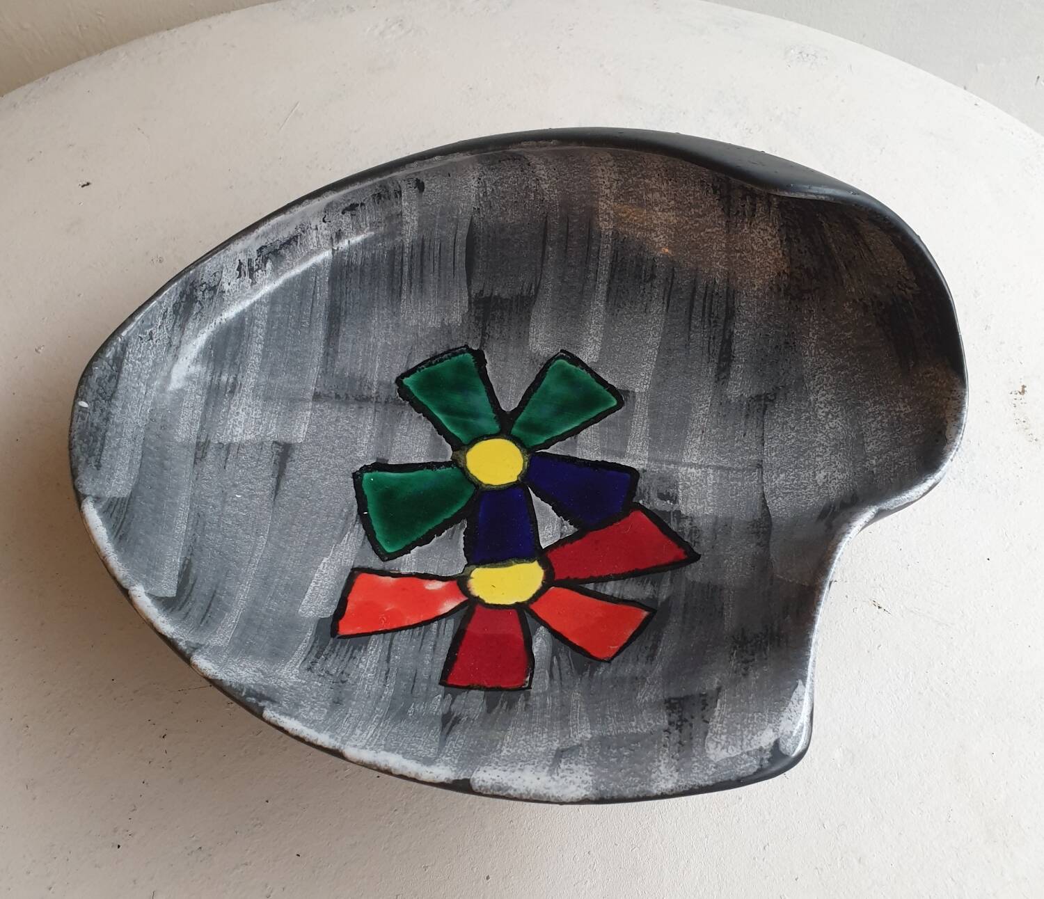 Vintage ceramic cup from the 1960s